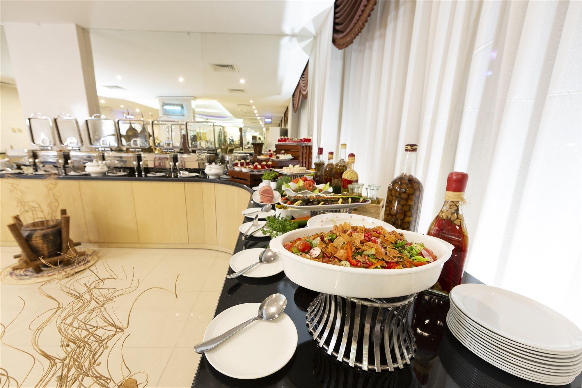 Nova Park Hotel Sharjah Esterno foto
